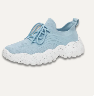 Healthy and Supportive Walking Shoes